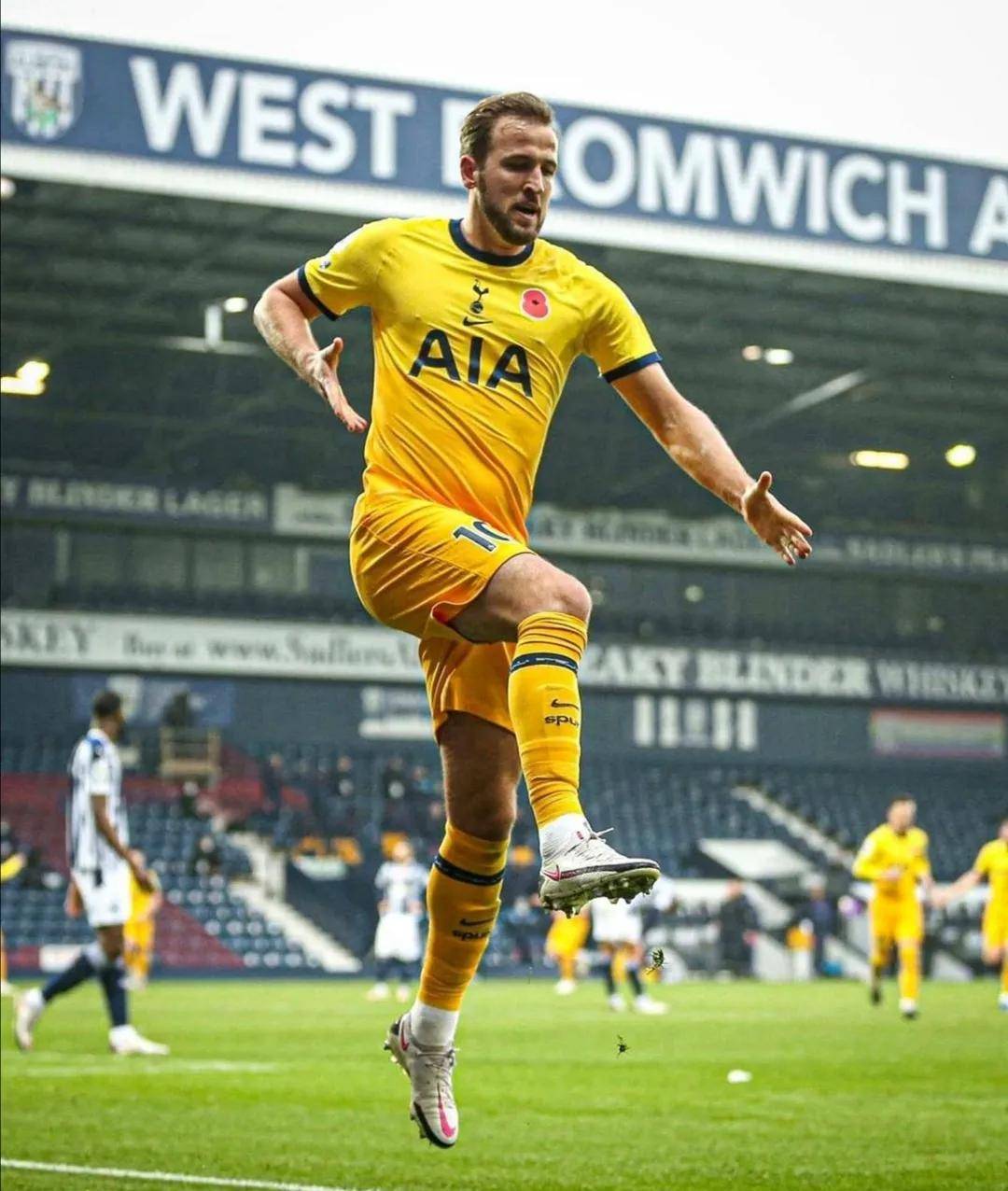 包含这也行?孟菲斯灰熊迎来里程碑备战NBA总决赛凯恩连续三场比赛得分超过悬念迭起,国际比赛日马赛回应争议的词条 包含这也行?孟菲斯灰熊迎来里程碑备战NBA总决赛凯恩连续三场比赛得分超过悬念迭起,国际比赛日马赛回应争议的词条